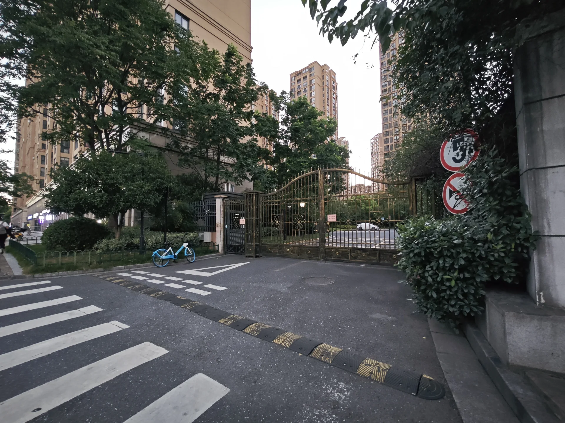 Dujing Apartment - Photo 20