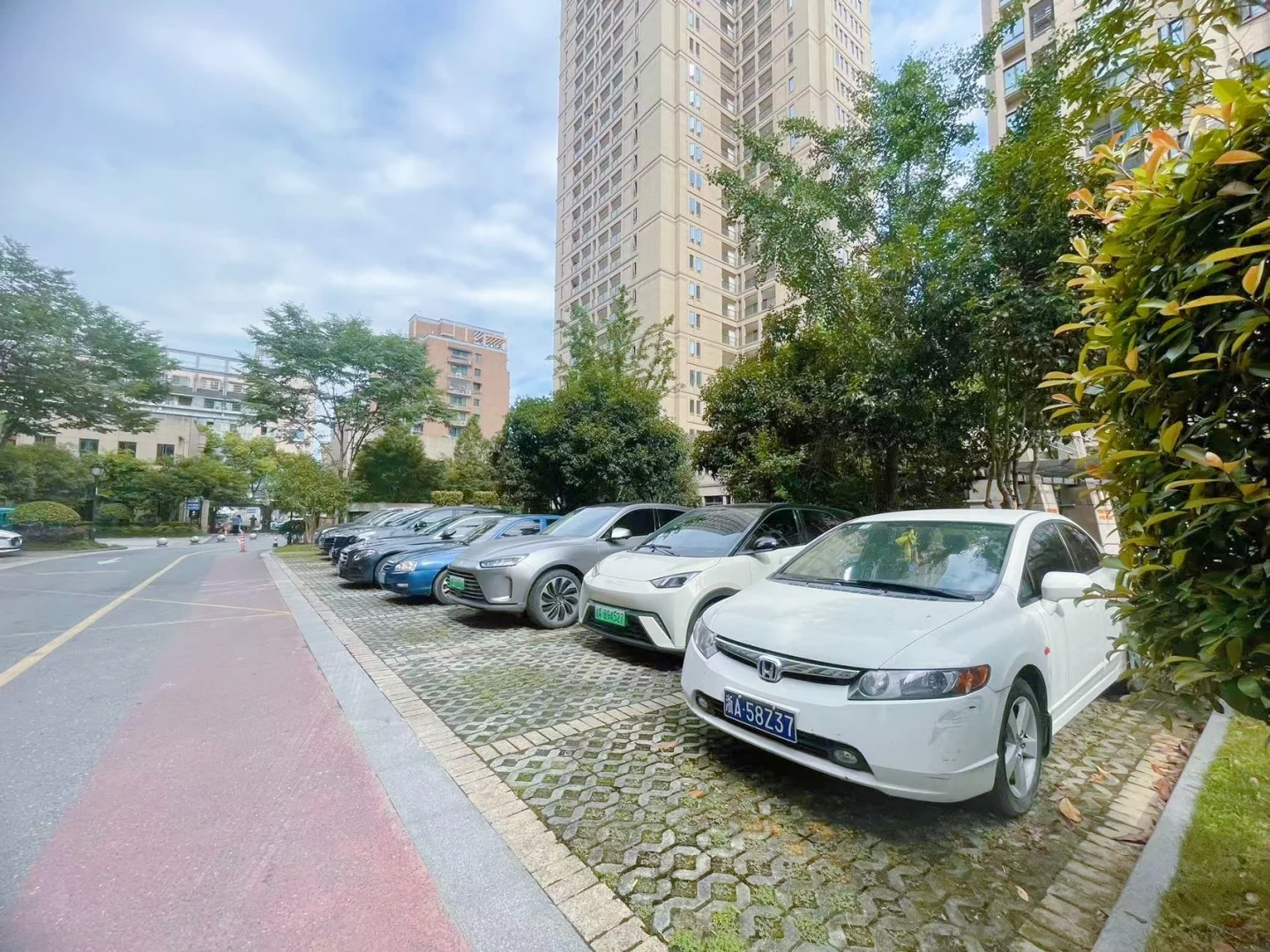 Future Mansion - Photo 43