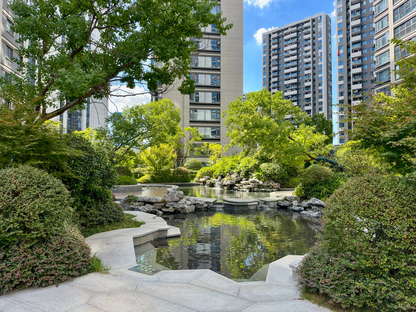 Hangning Mansion - Photo 4