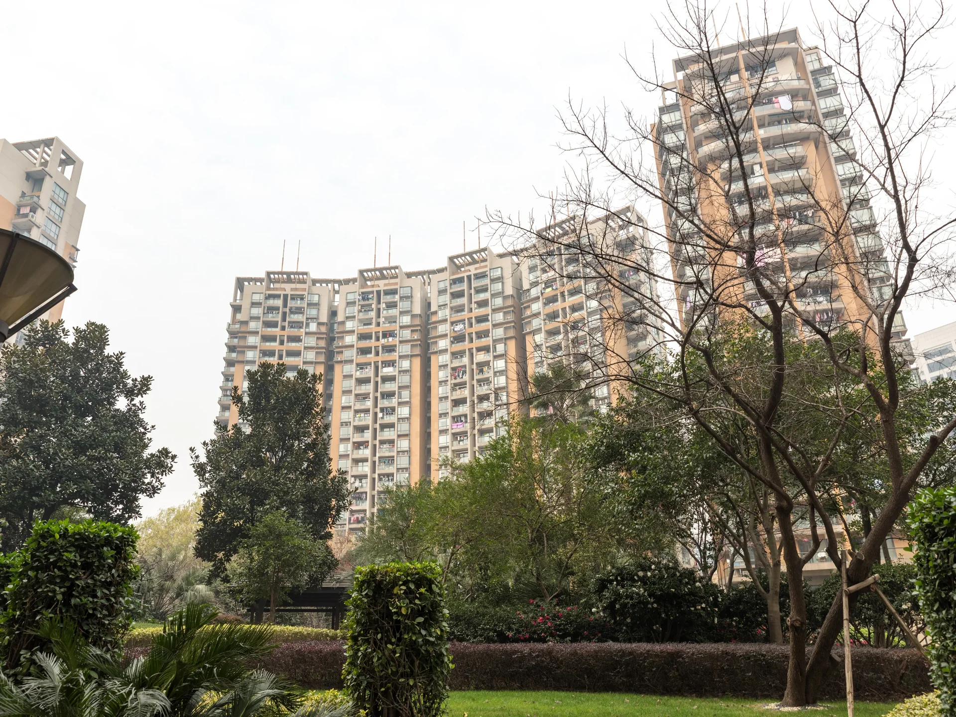 Golden Homes - Photo 18