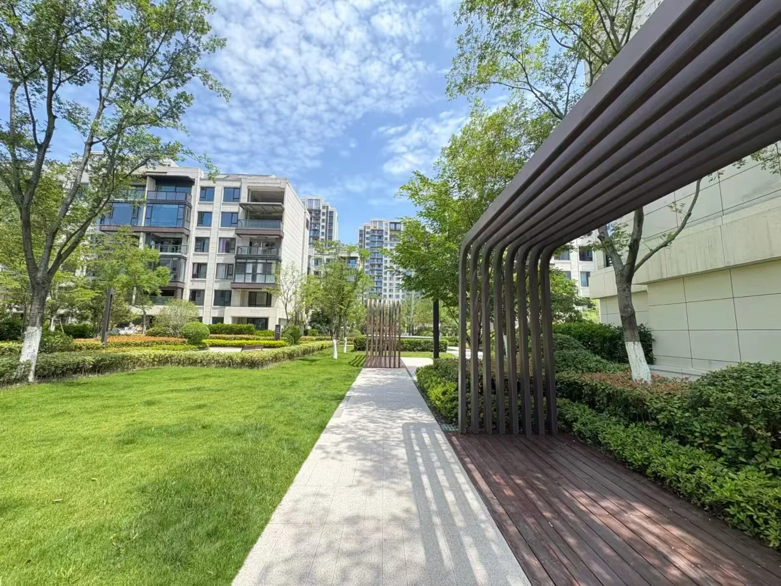 Auspicious Jiangnan Manor - Photo 5