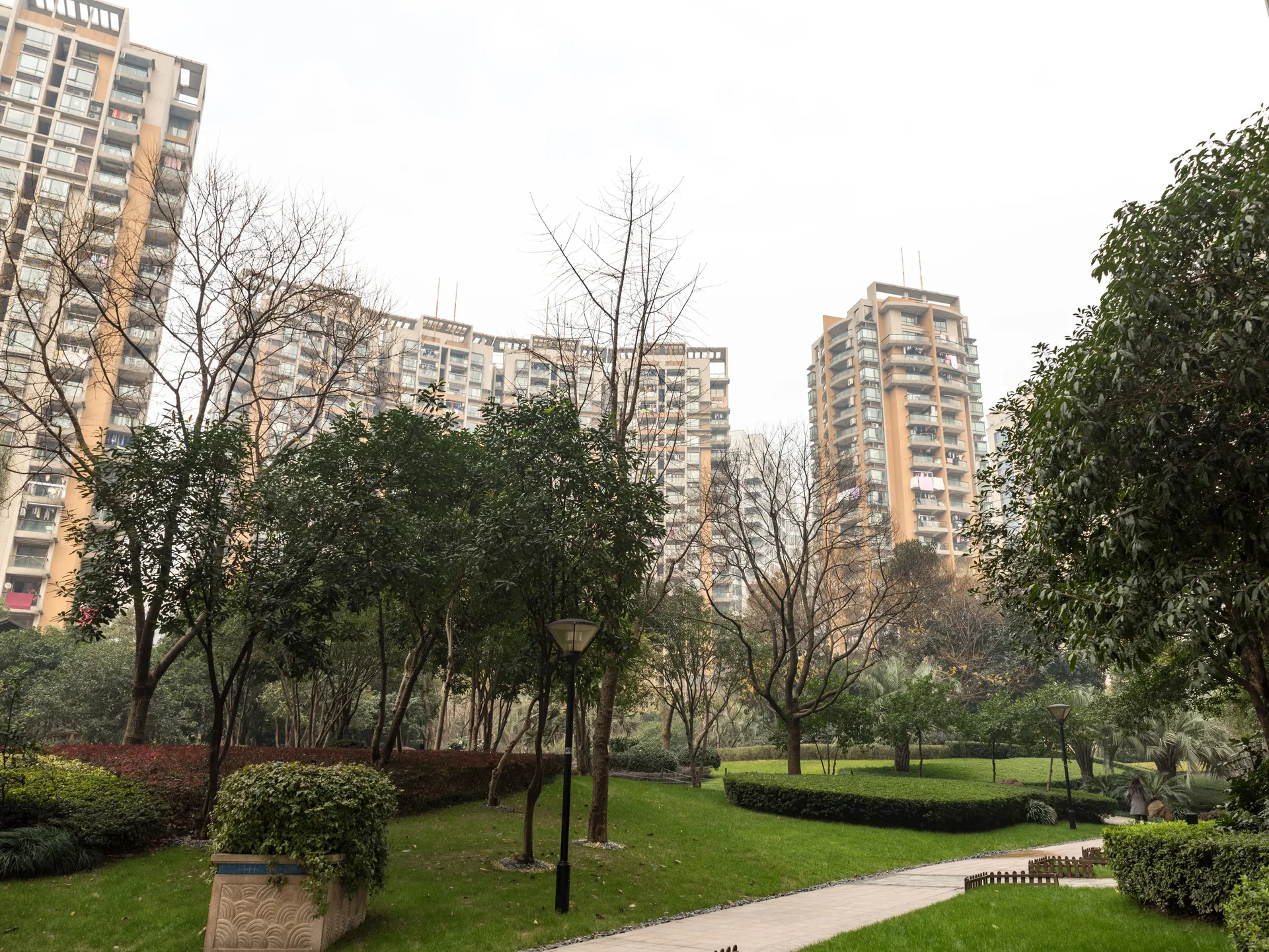 Golden Homes - Photo 19