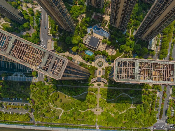 Crystal City - Photo 1