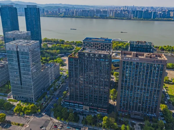 Qianlong Mansion - Photo 1