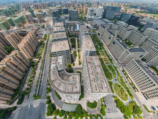 World Glory Royal Manor - Photo 1