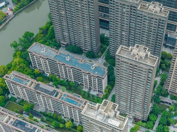 Shore Haven Manor - Photo 1