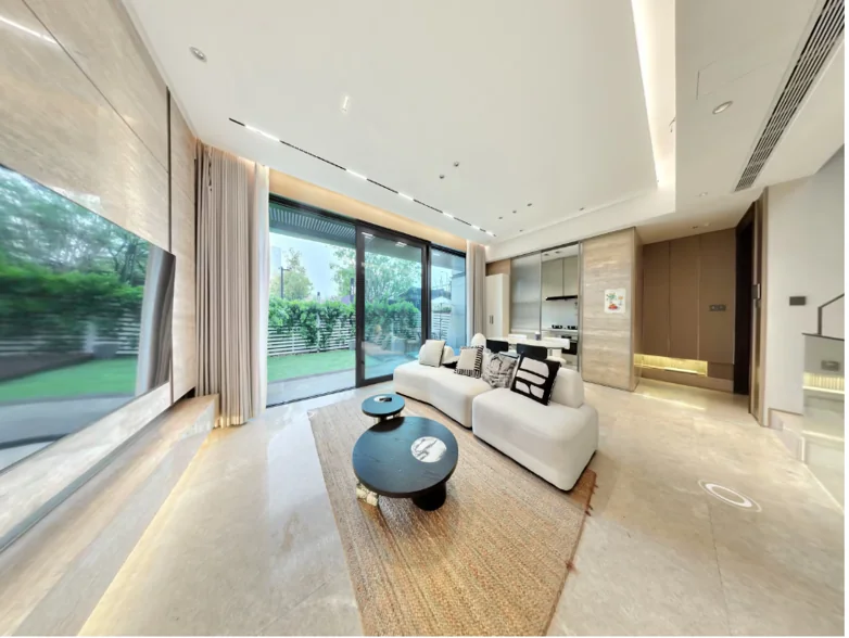 Hangzhou Bay ( Jiang Lan )