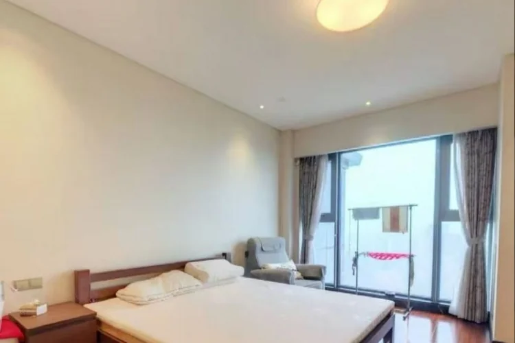 Upper Mixc