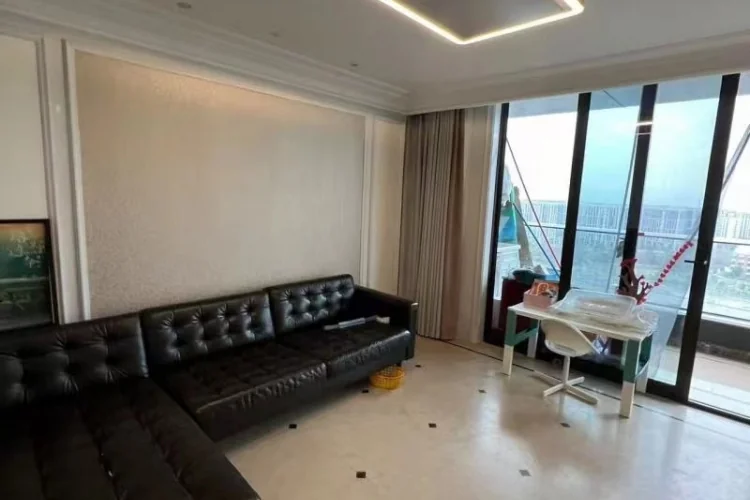 河滨之城